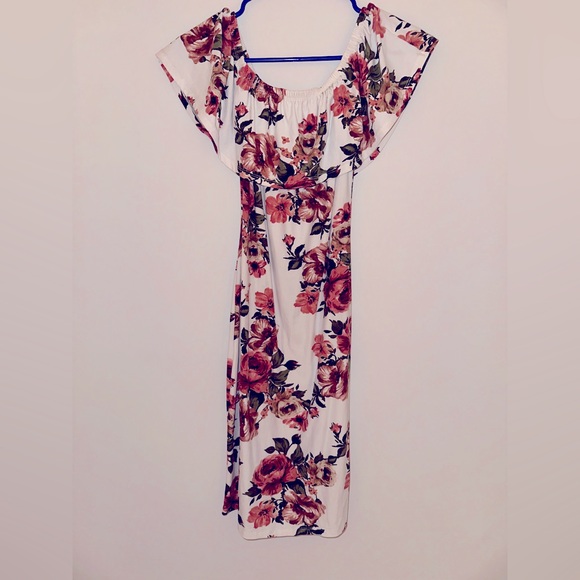 Dress - Picture 1 of 2